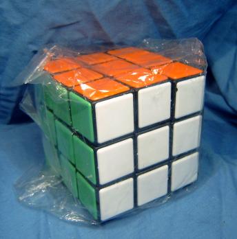 Gaint tiled cube